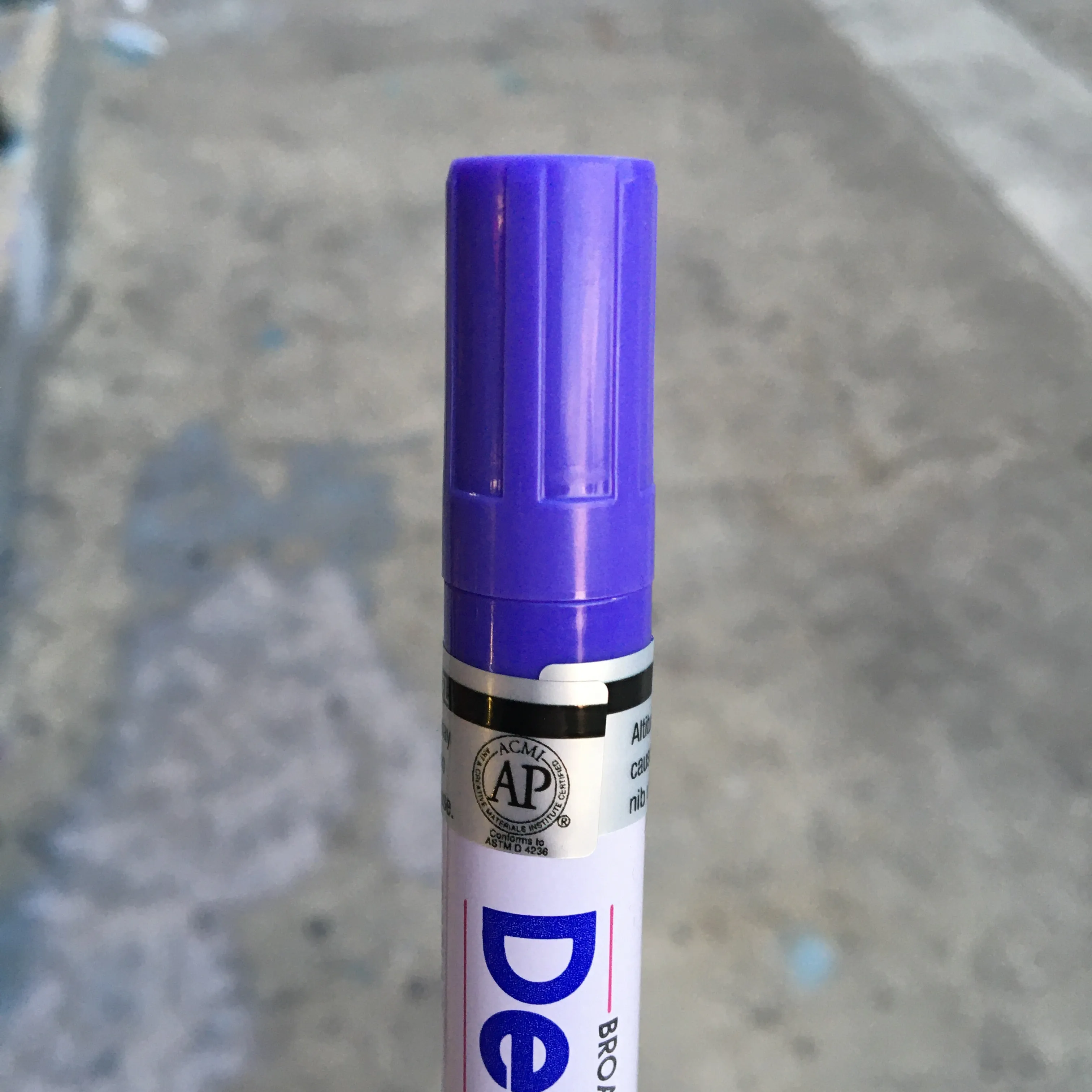 Decocolor Paint Marker (BROAD TIP)