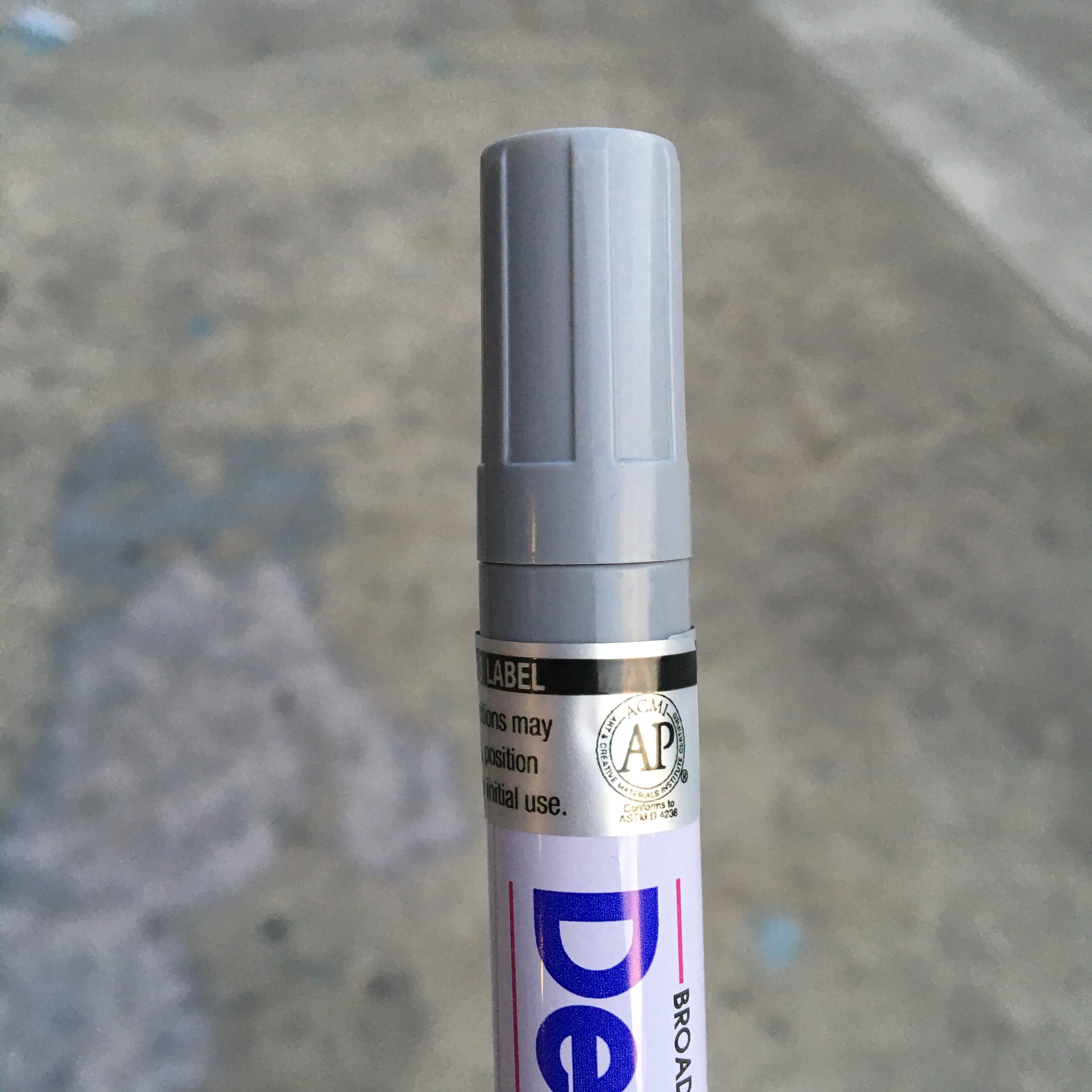 Decocolor Paint Marker (BROAD TIP)