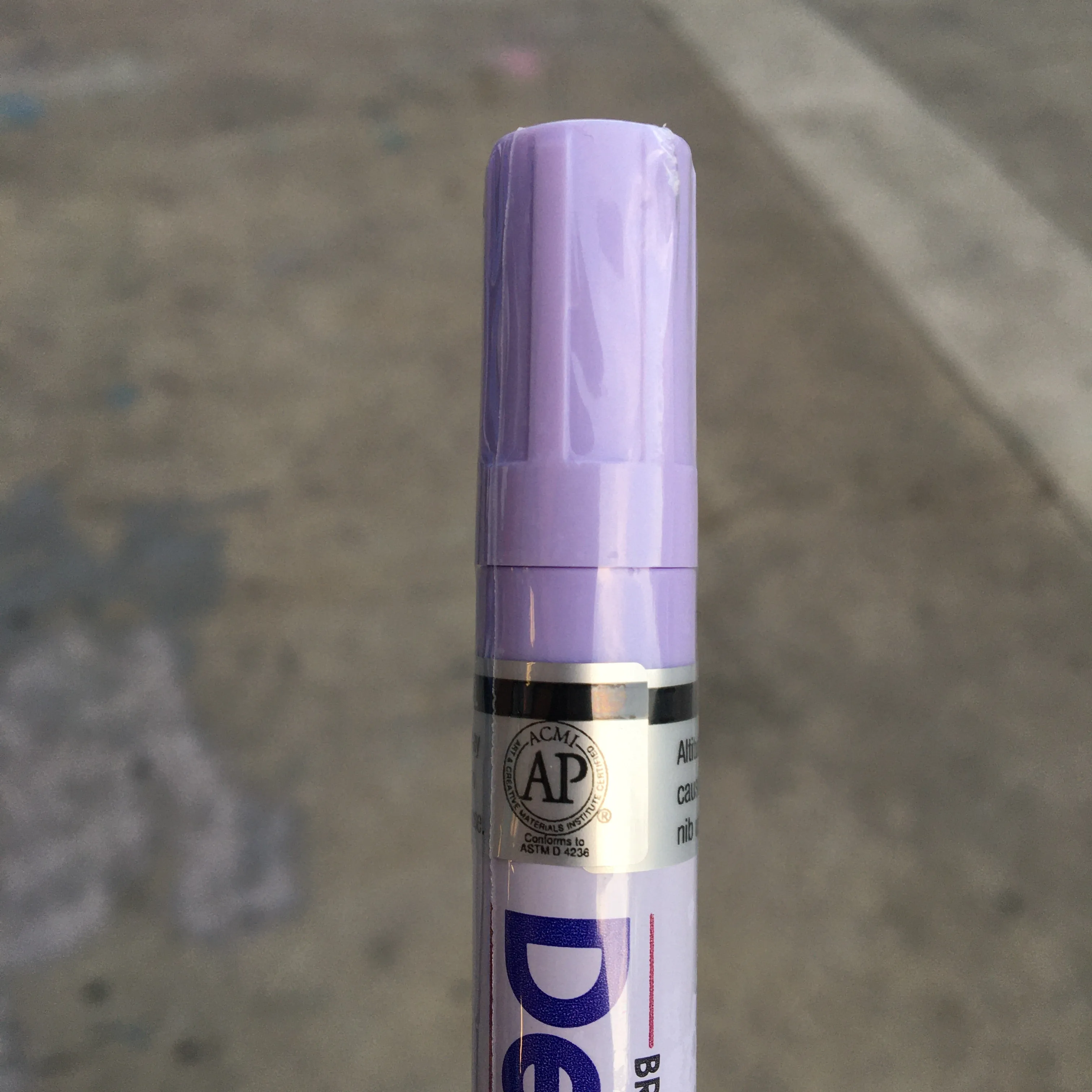 Decocolor Paint Marker (BROAD TIP)