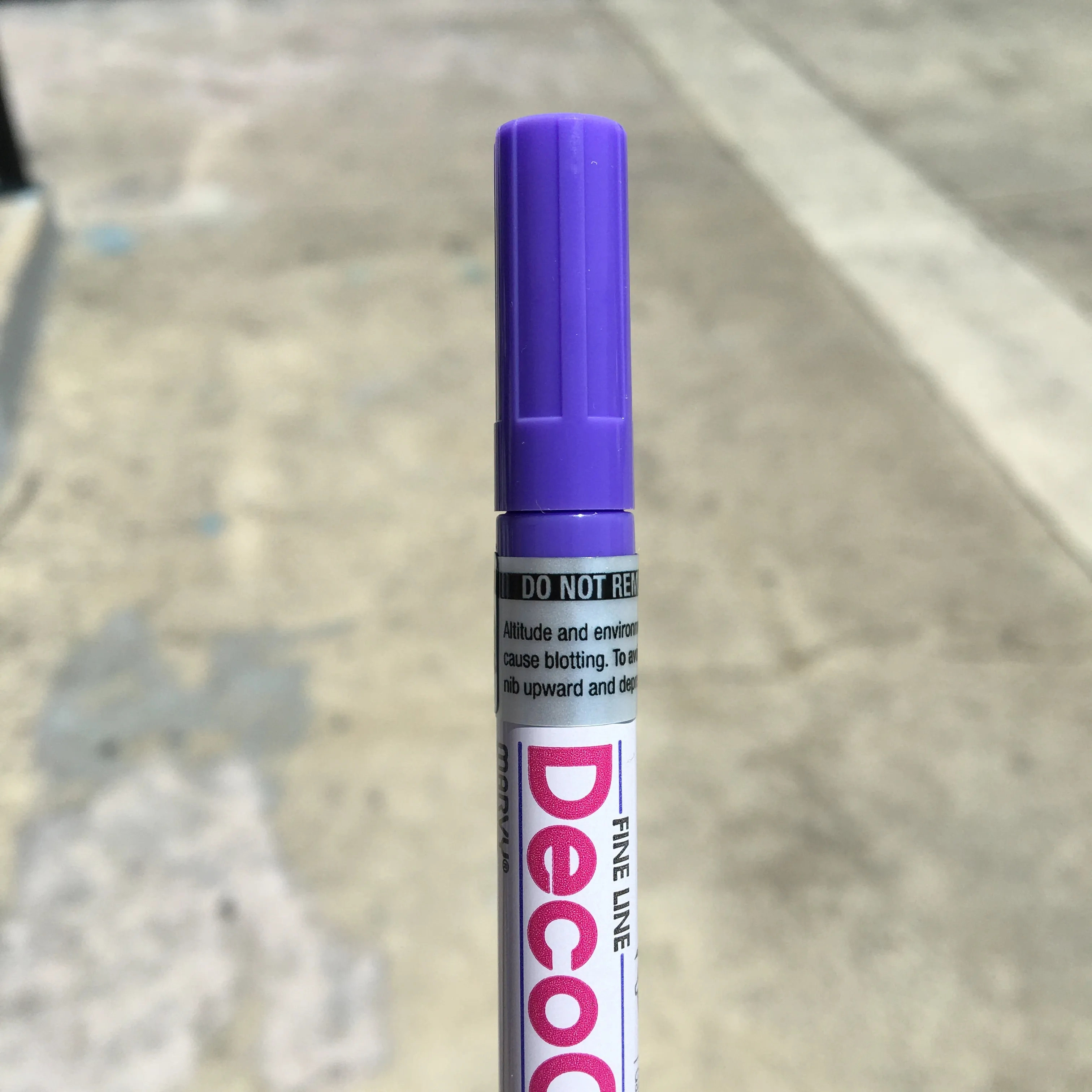 Decocolor Paint Marker (fine point)