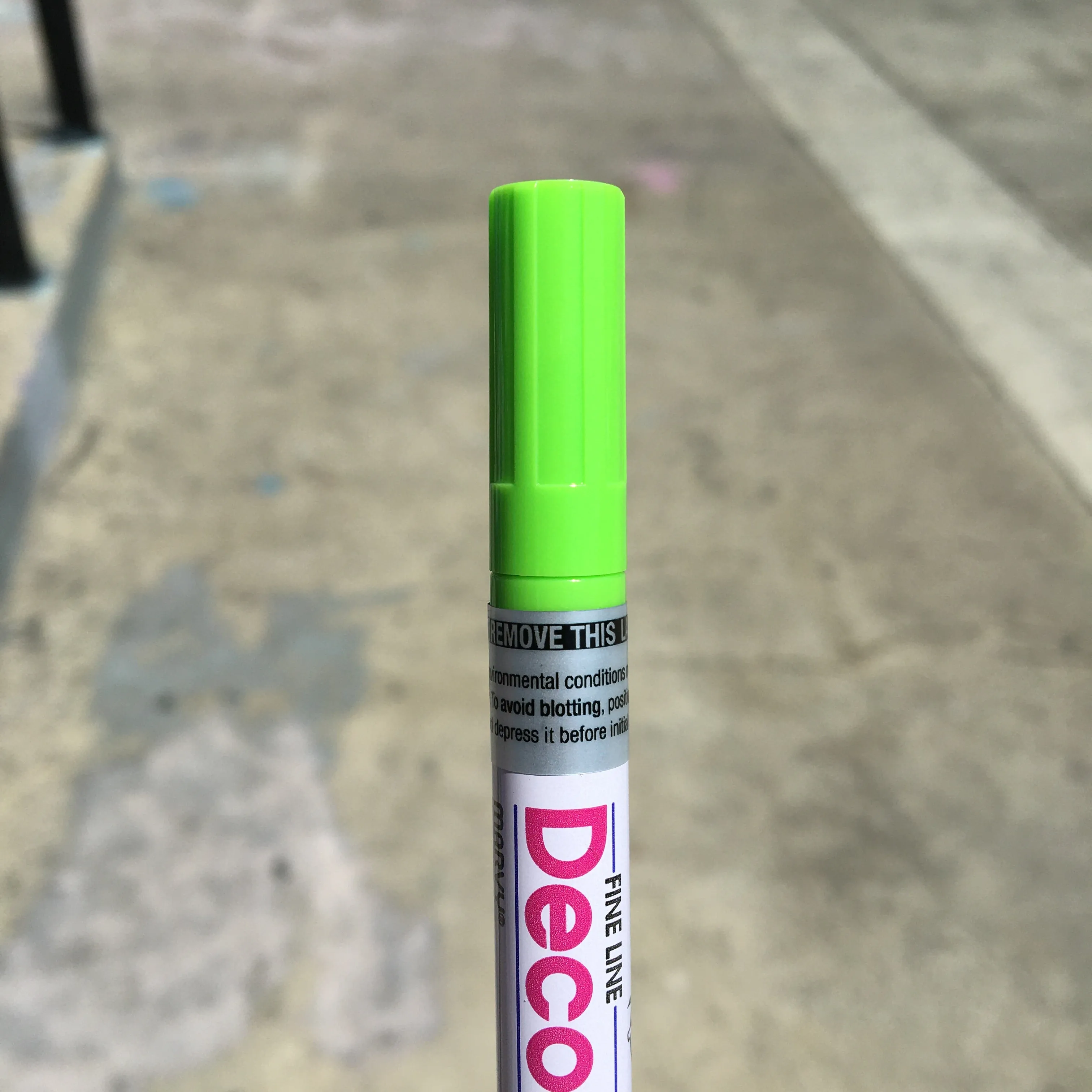 Decocolor Paint Marker (fine point)