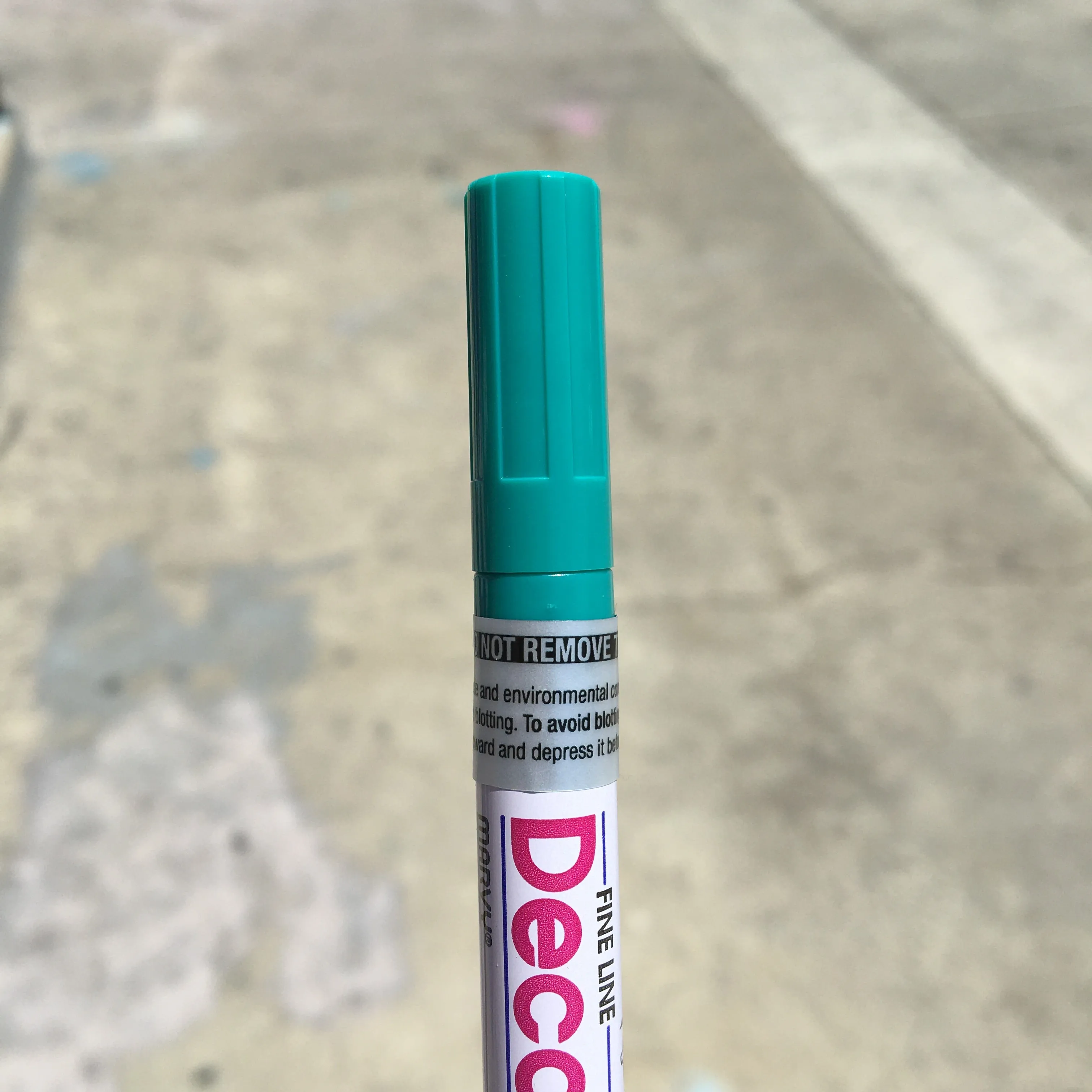 Decocolor Paint Marker (fine point)