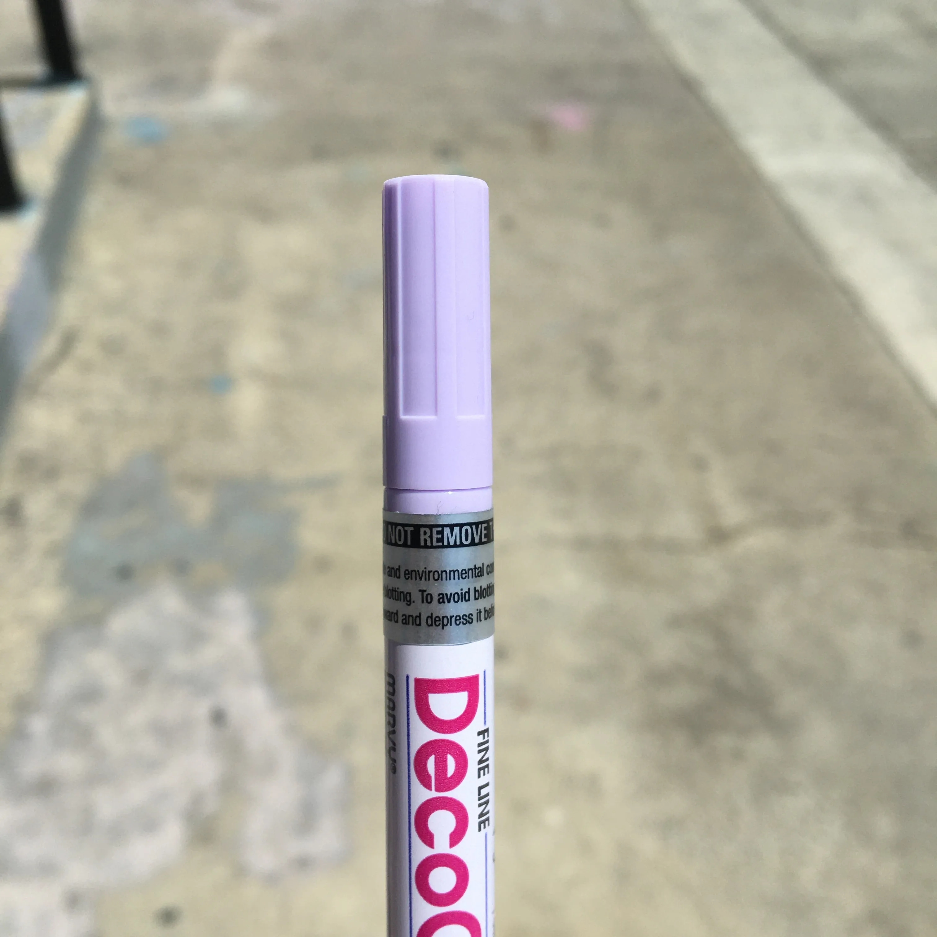 Decocolor Paint Marker (fine point)