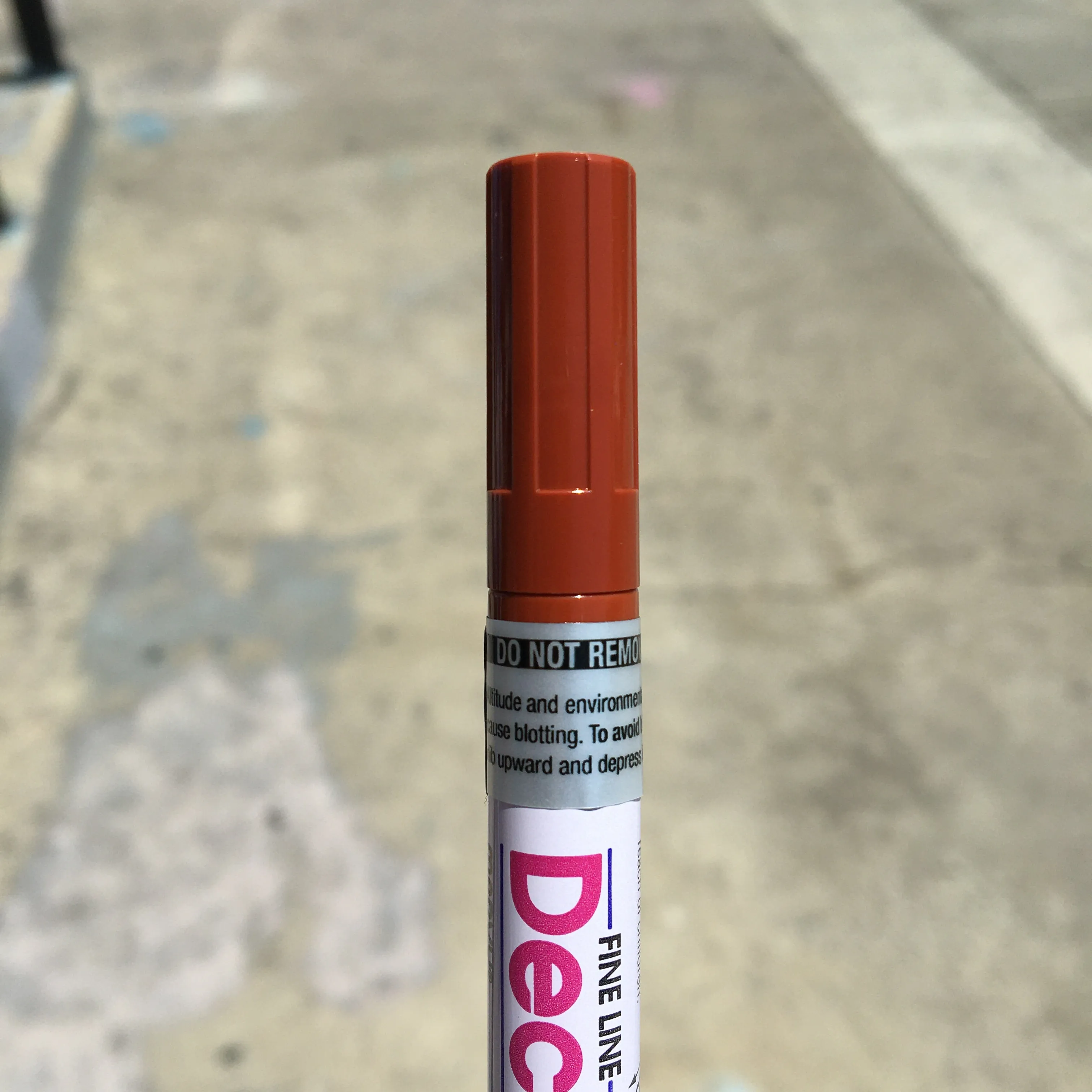 Decocolor Paint Marker (fine point)