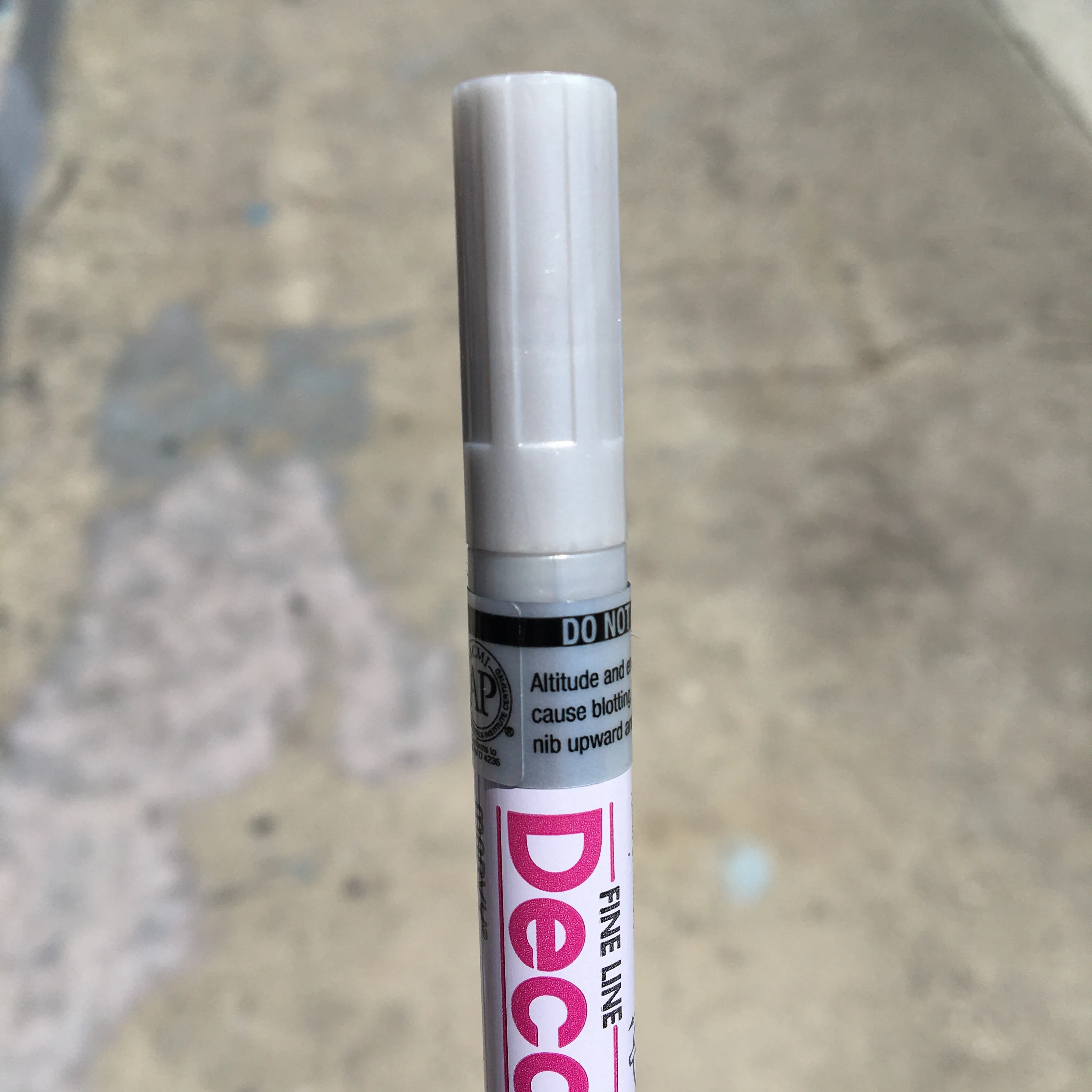 Decocolor Paint Marker (fine point)