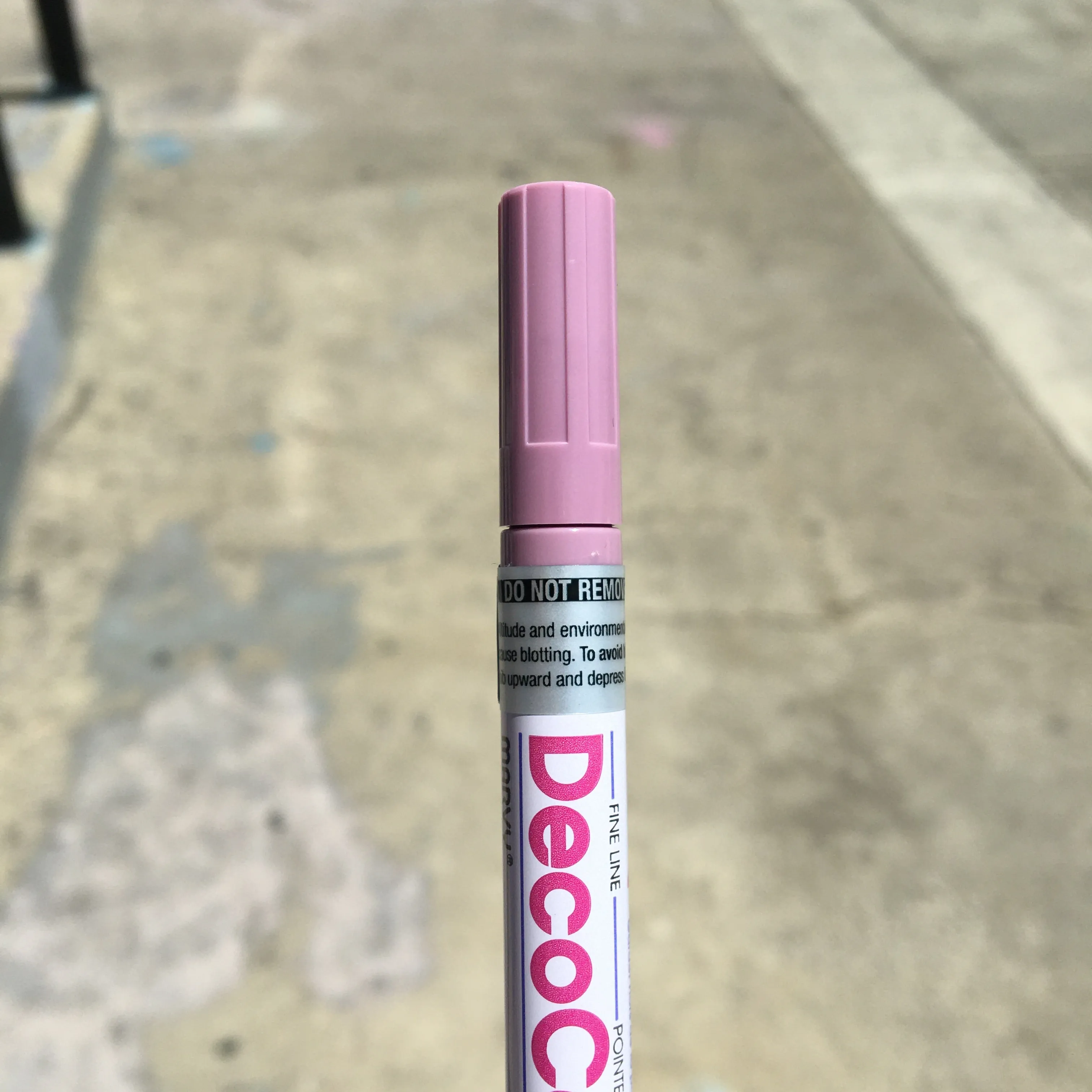 Decocolor Paint Marker (fine point)