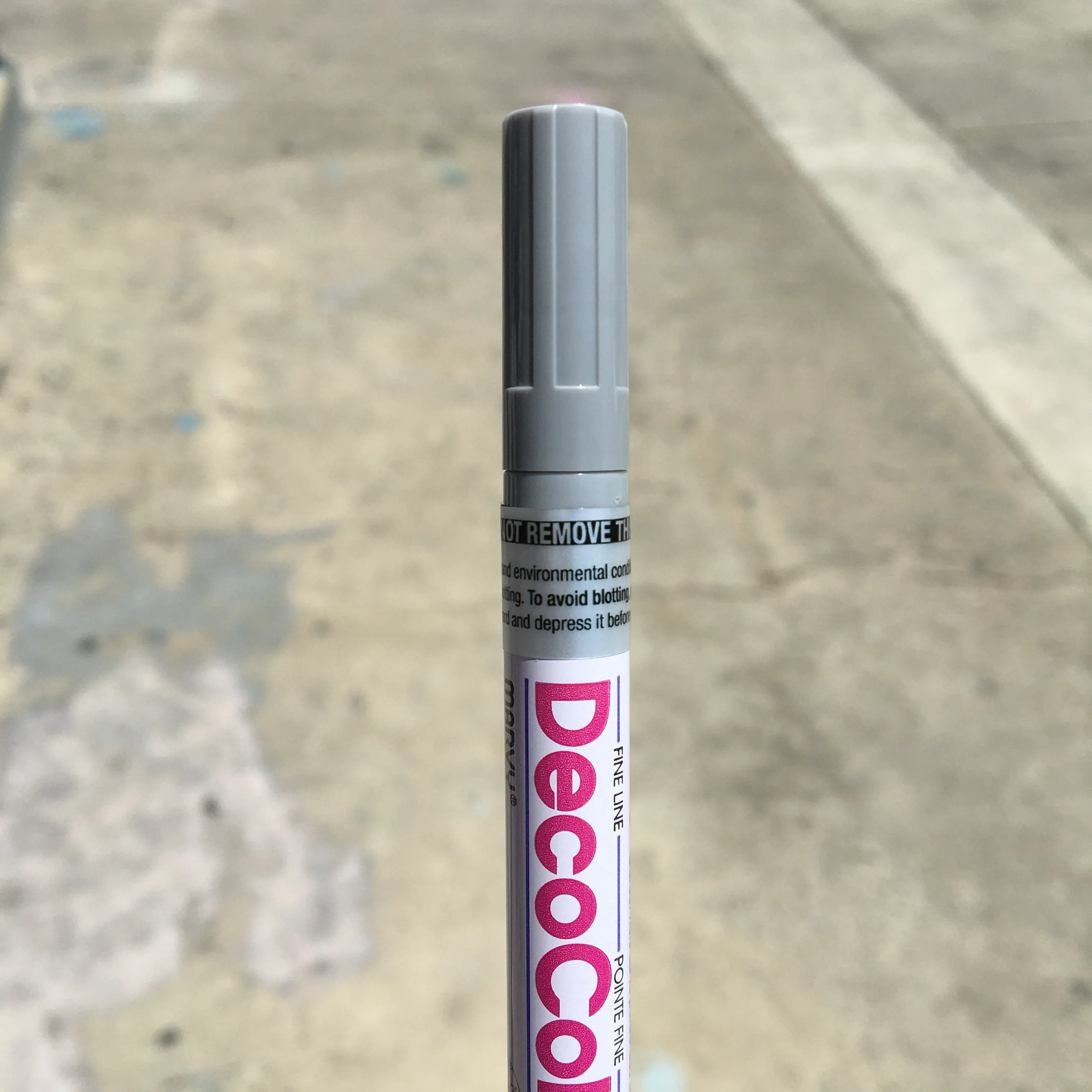 Decocolor Paint Marker (fine point)