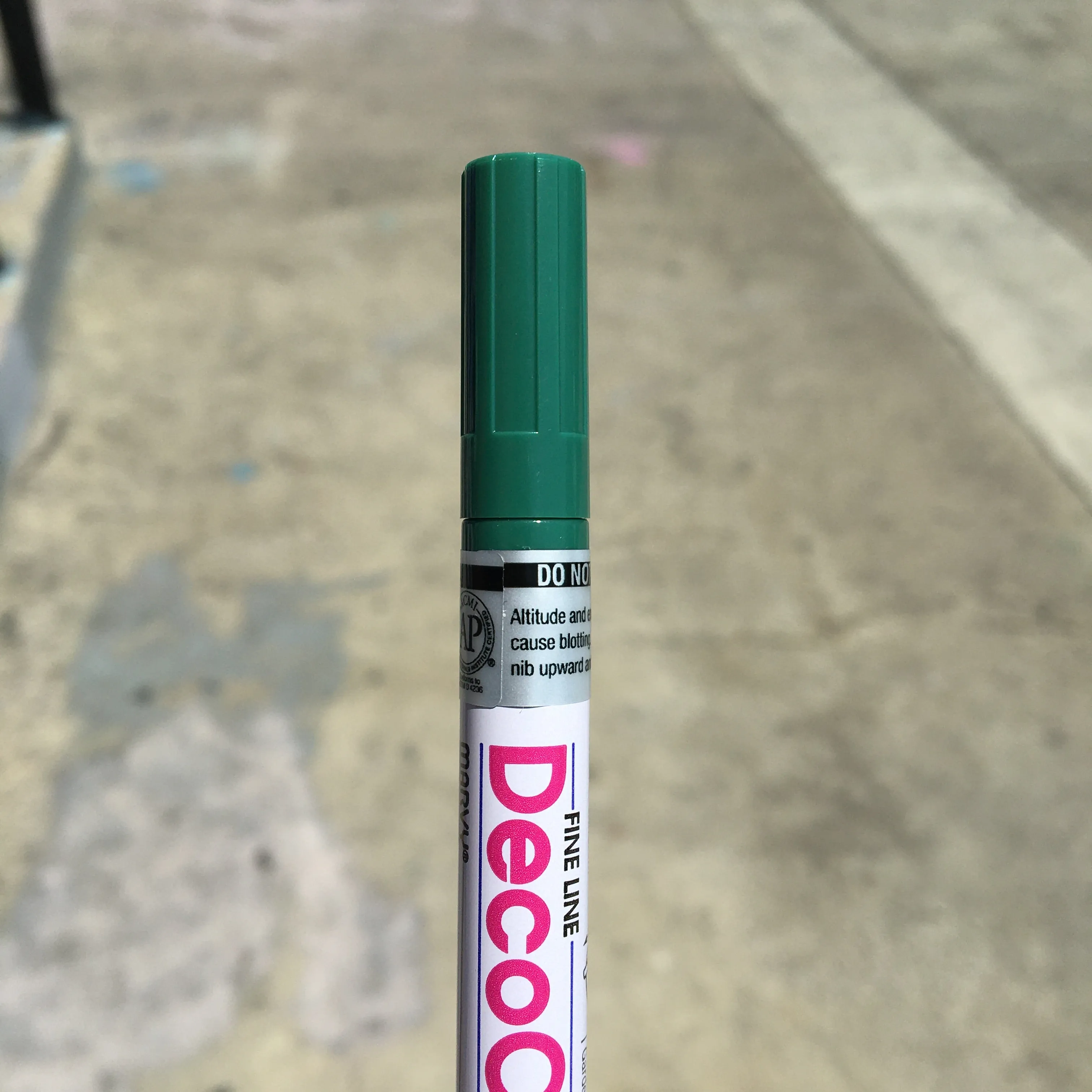 Decocolor Paint Marker (fine point)